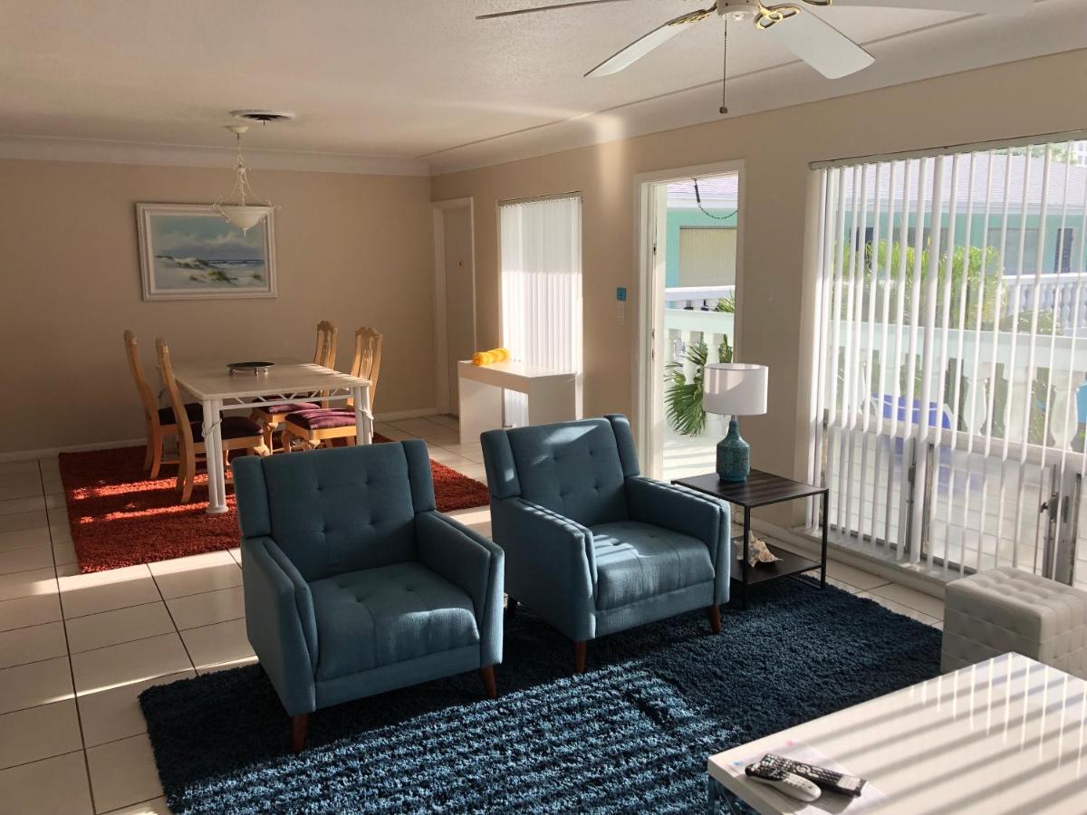 | Cheston House - Clothing Optional All Male Guesthouse