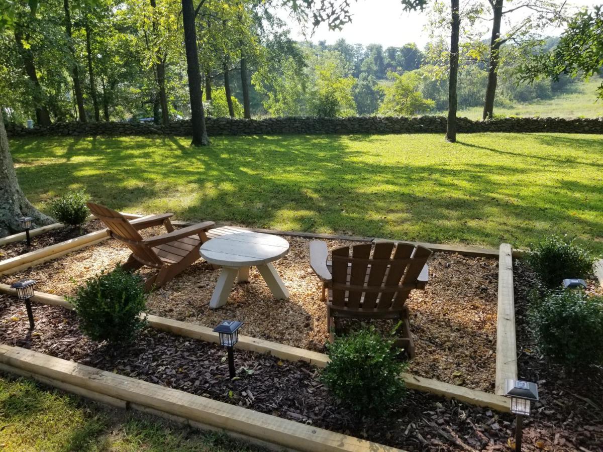 | Airwell Bed and Breakfast