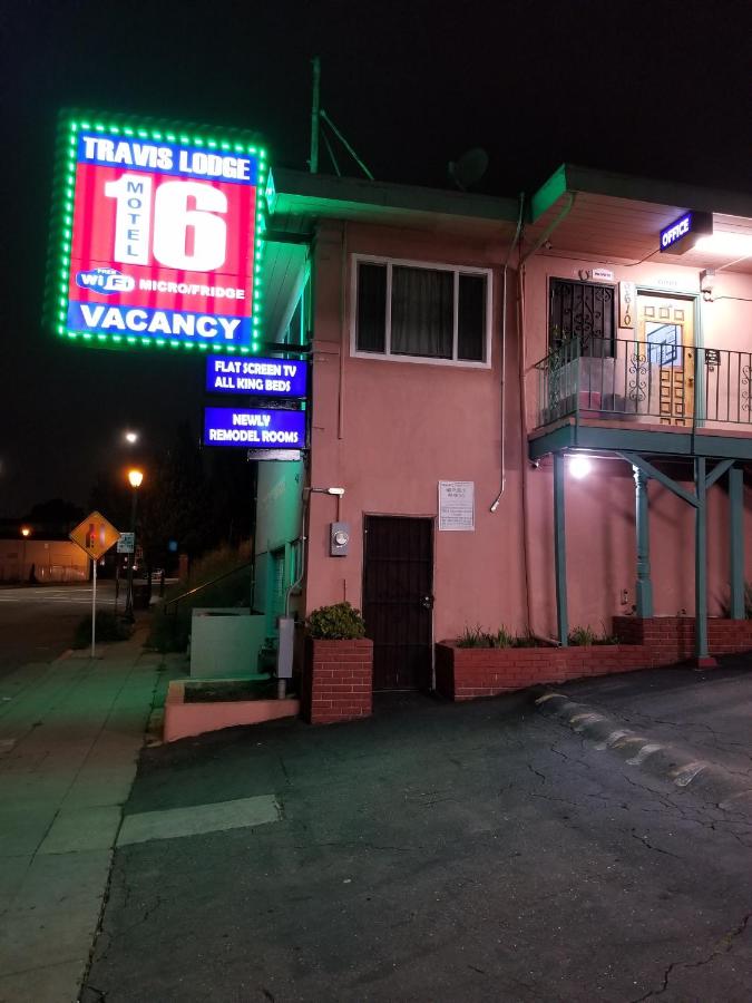  | TRAVIS LODGE MOTEL 16