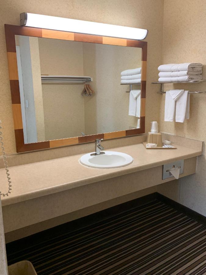 | Buena Park Inn