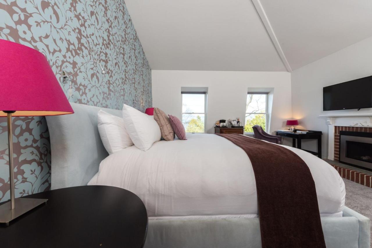 Junior Suite with Spa Bath at Camden Harbour Inn