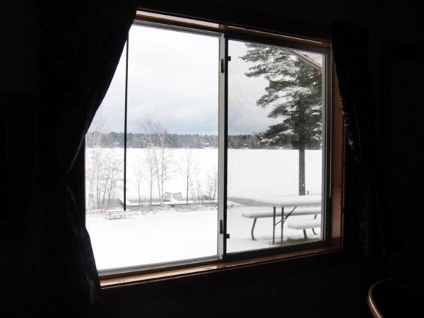  | Hiawatha Lodge Inn