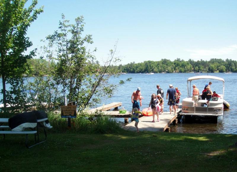  | Hiawatha Lodge Inn