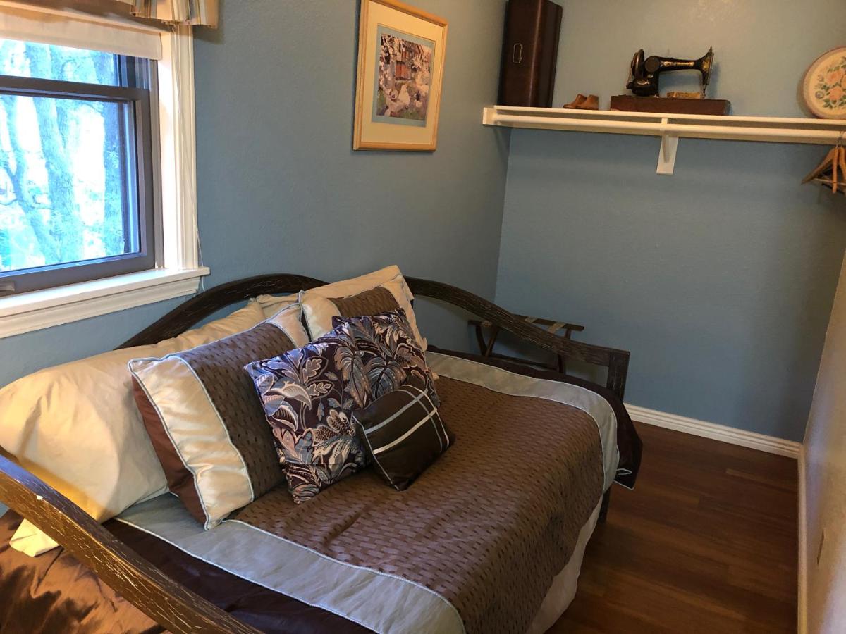  | Ramsey Canyon B&B