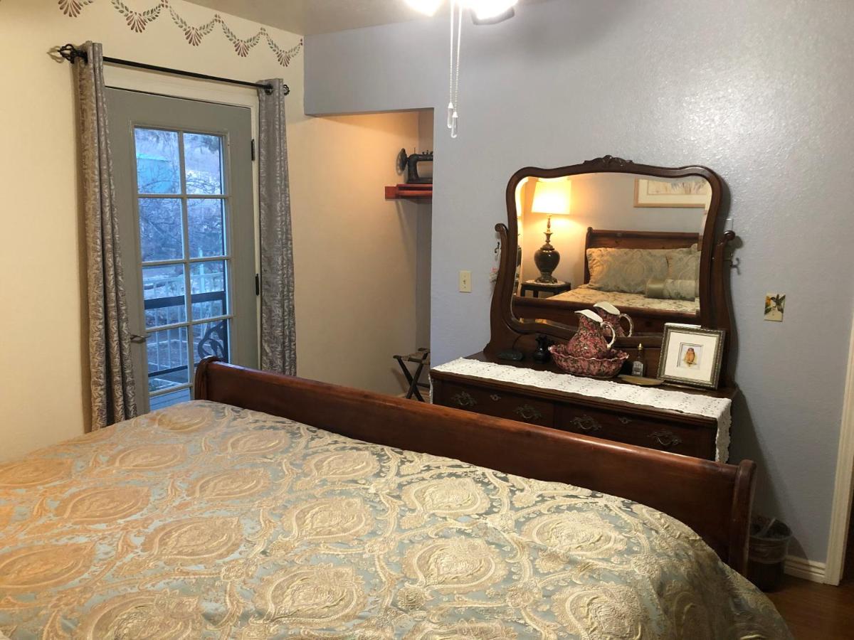 | Ramsey Canyon B&B