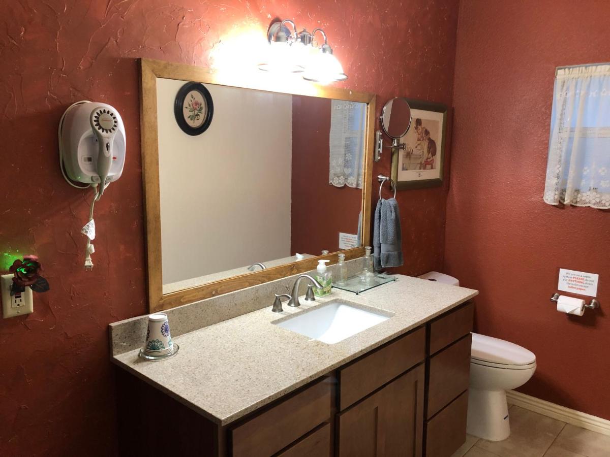 | Ramsey Canyon B&B