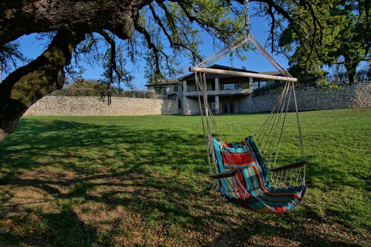 | Live Oak B&B