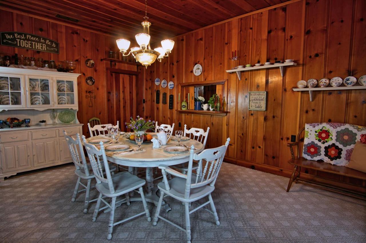 | Live Oak B&B