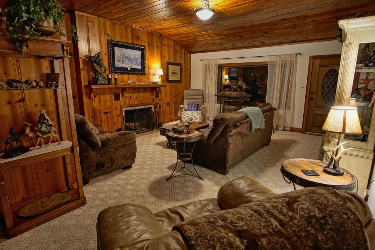 | Live Oak B&B