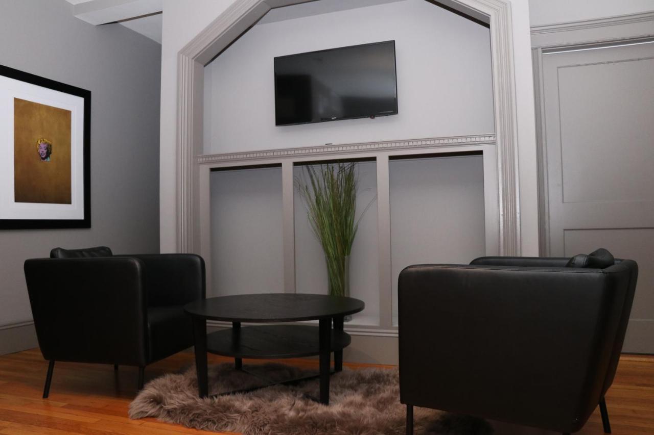  | A Stylish Stay w/ a Queen Bed, Heated Floors.. #37