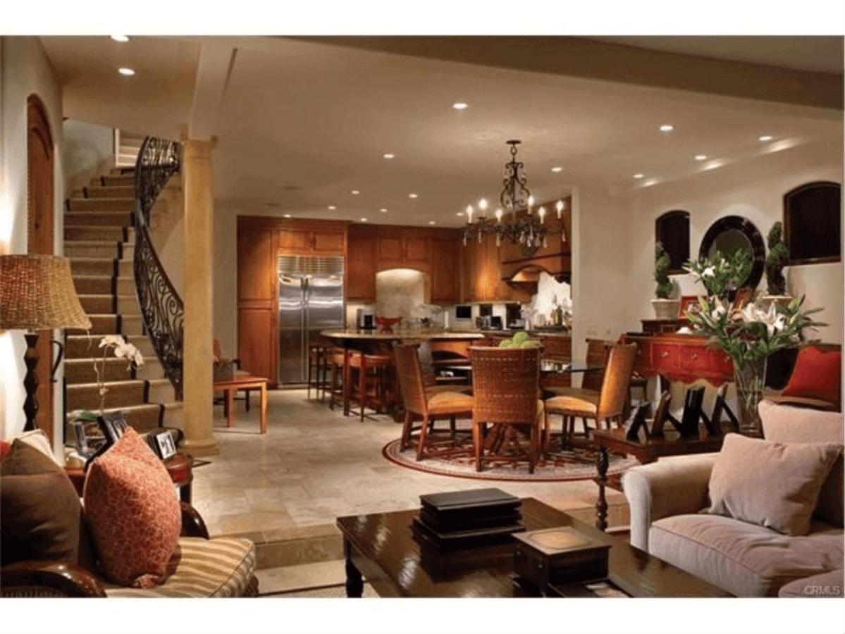 | Villa Jacqueline