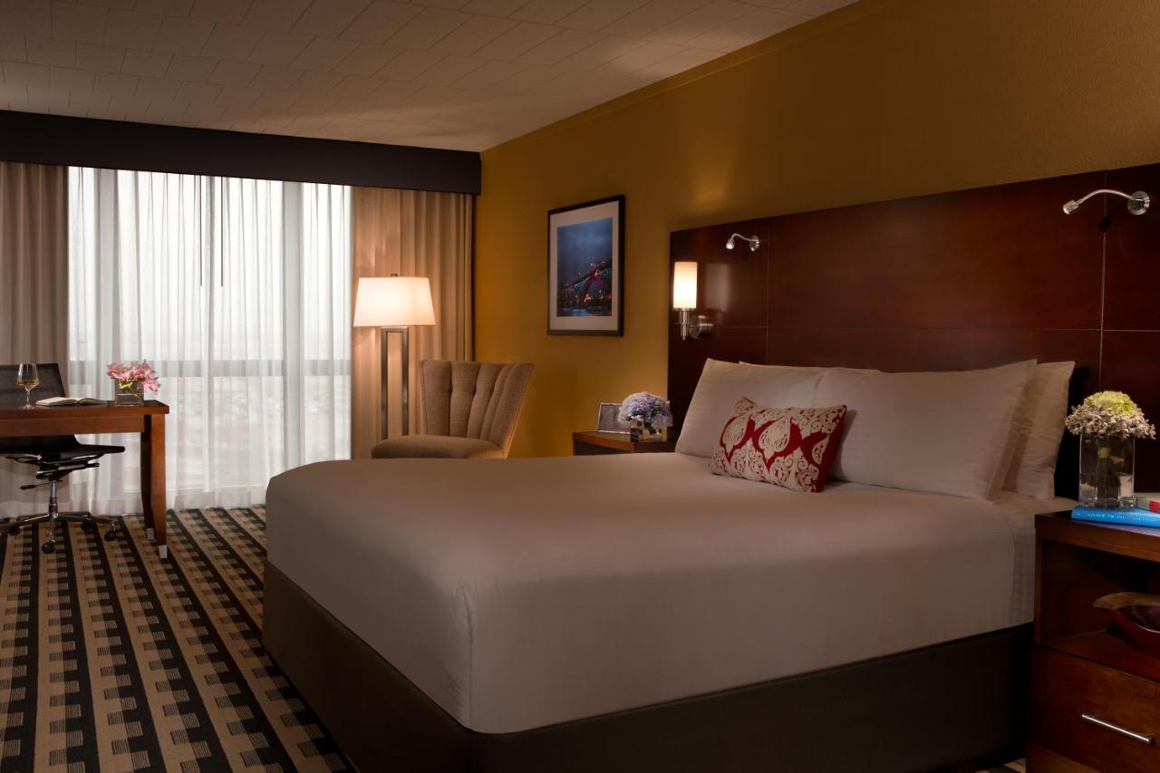| M Hotel Buffalo