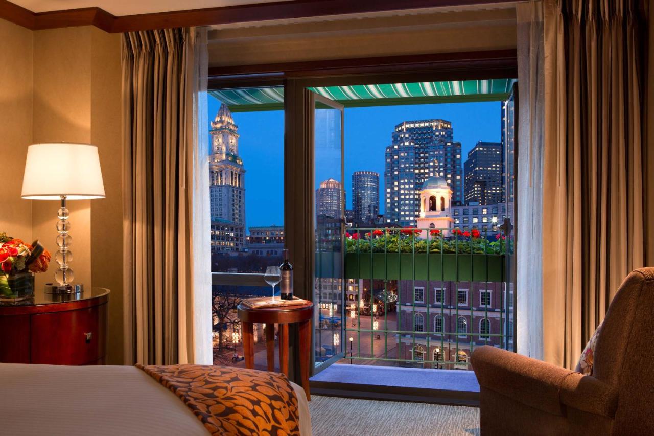 Deluxe King Room at The Bostonian Hotel Boston