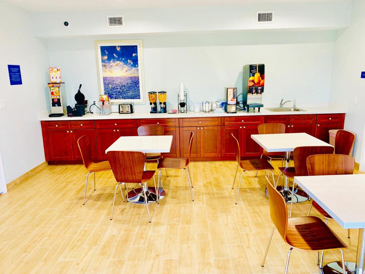 | Americas Best Value Inn & Suites