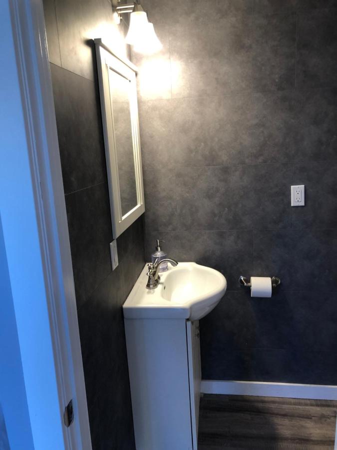 Deluxe Queen Studio  at Alexanders Landing