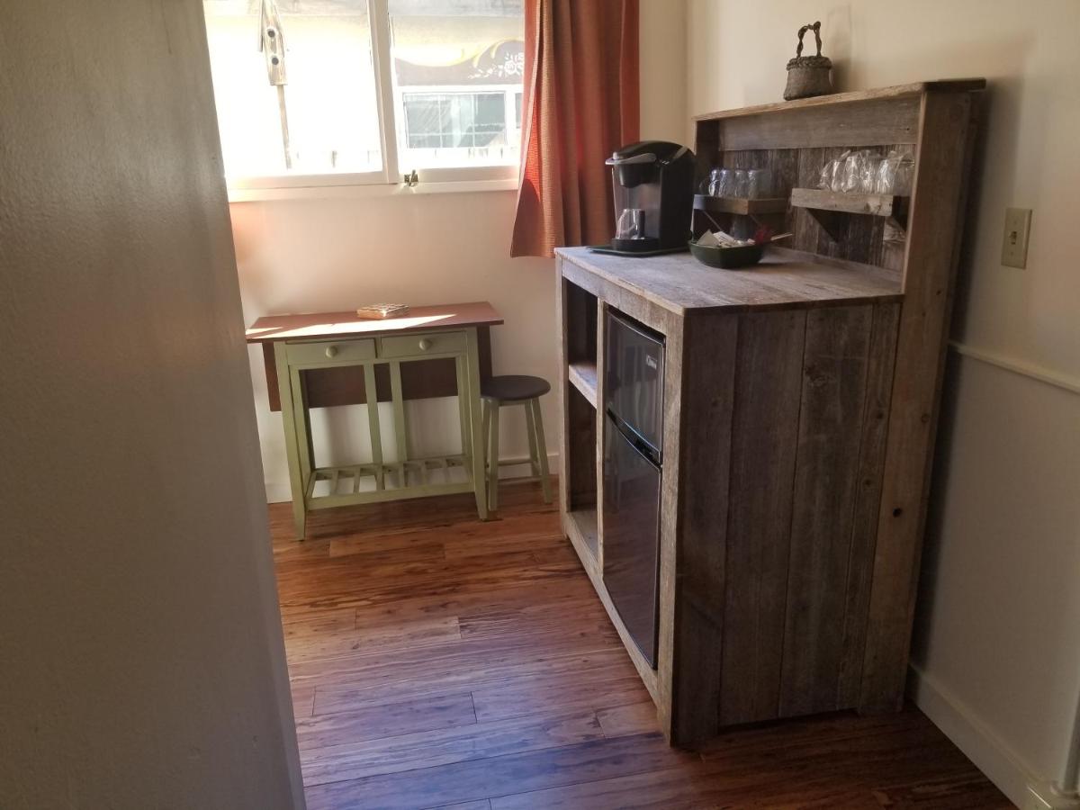 | Mrs. Anderson's Lodging