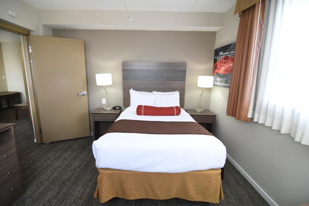 Room #25308914 at Best Western Plus Sandusky Hotel & Suites