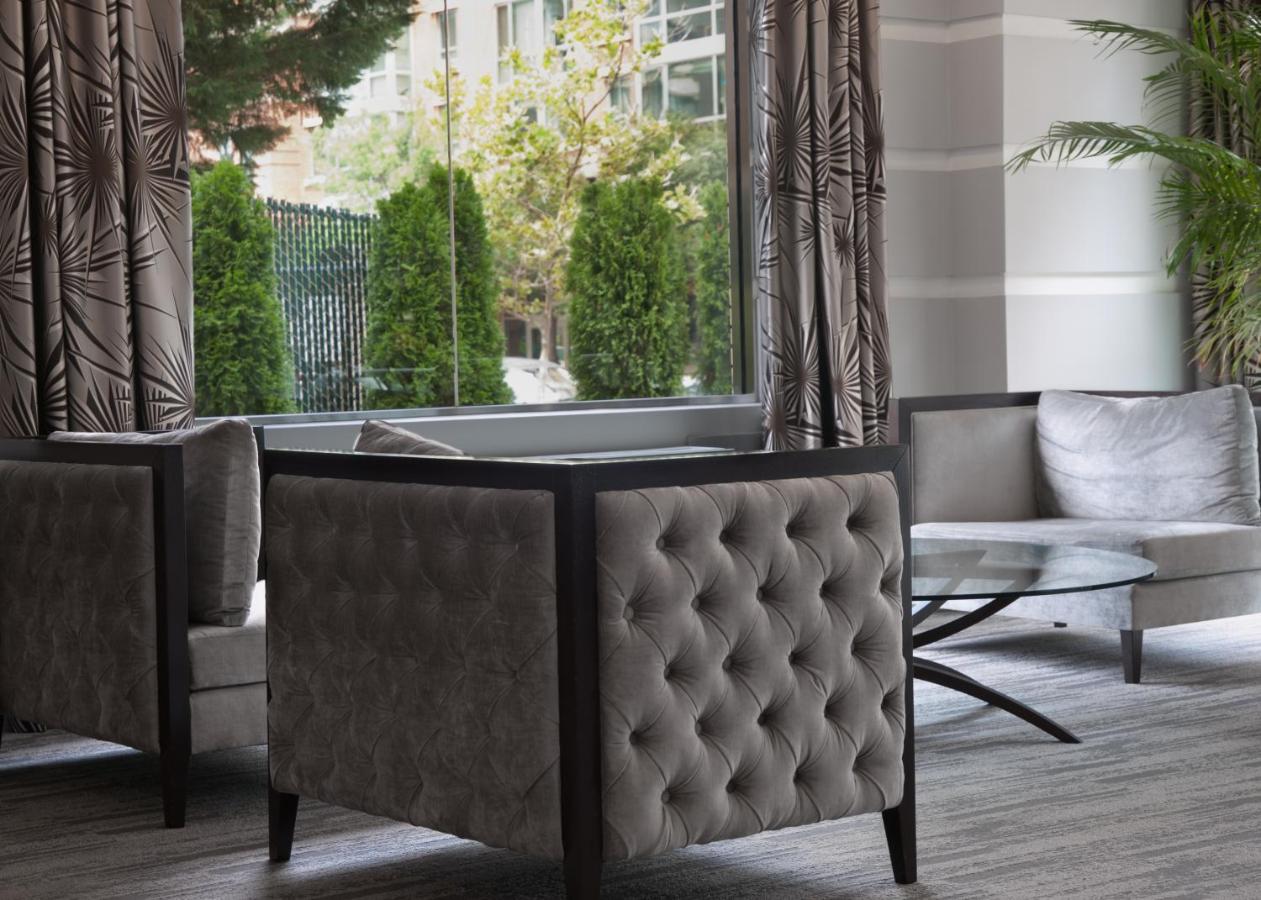 | State Plaza Hotel