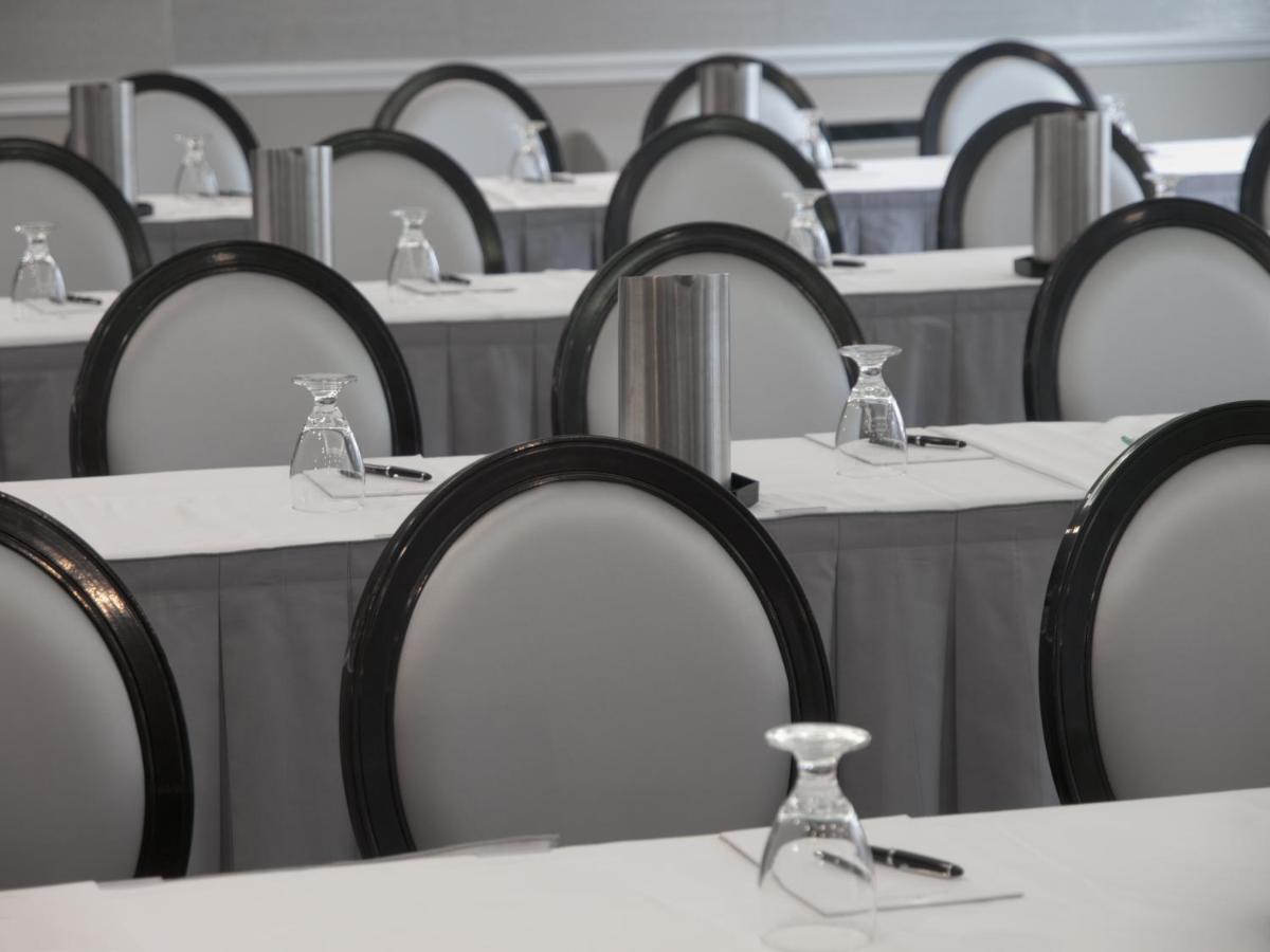 | State Plaza Hotel