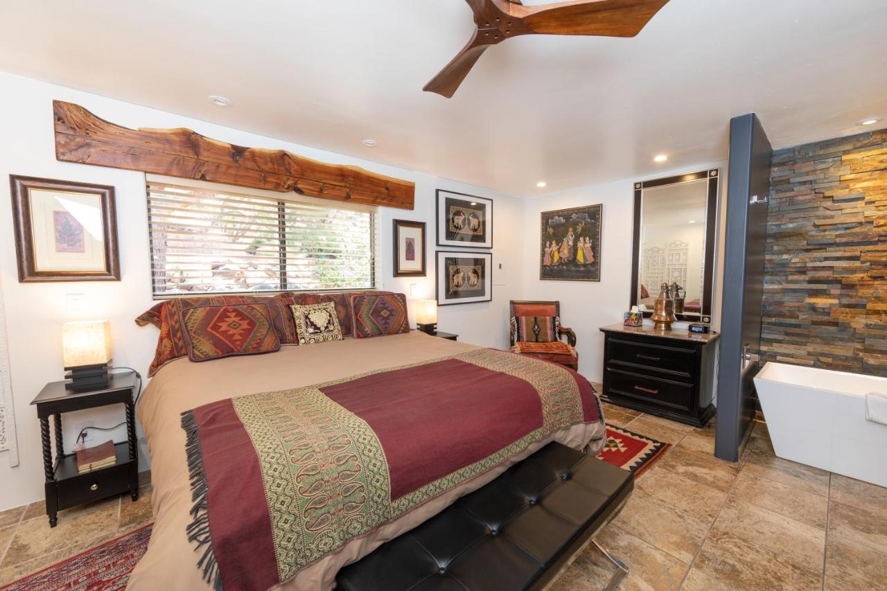 Superior One-Bedroom Suite at A Sunset Chateau