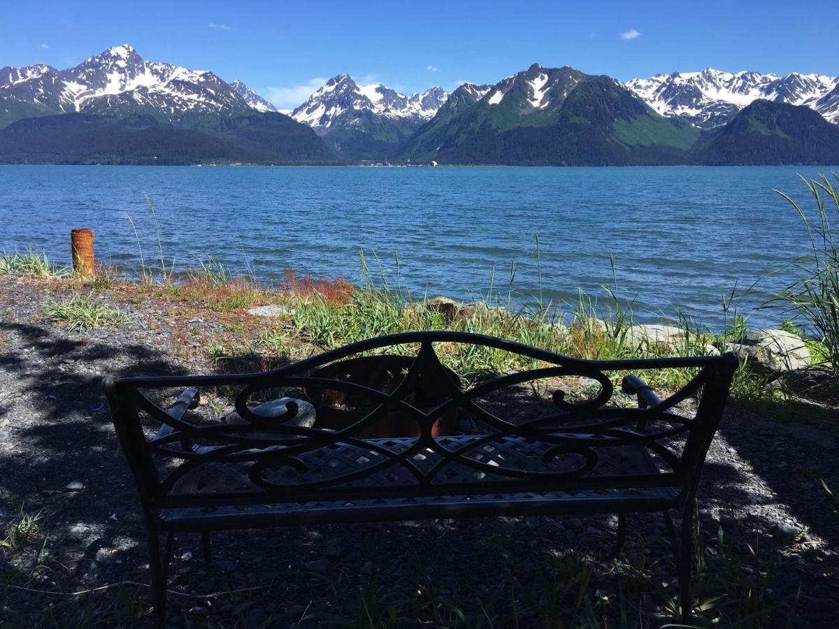 | Angels Rest on Resurrection Bay LLC