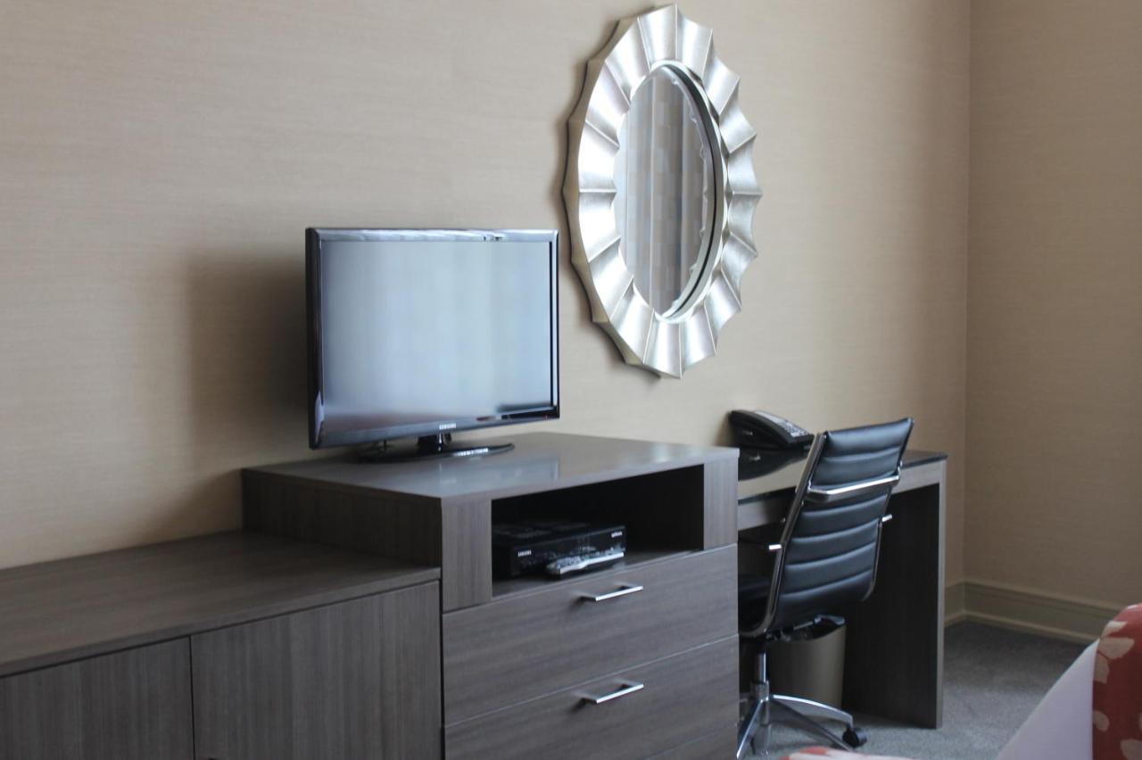 Superior Queen Room with Two Queen Beds at Opera House Hotel