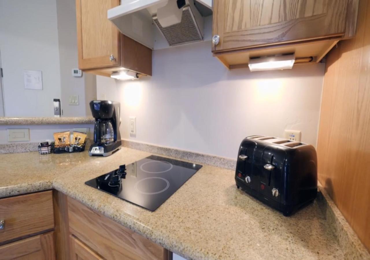 One-Bedroom Suite at Bell Rock Inn