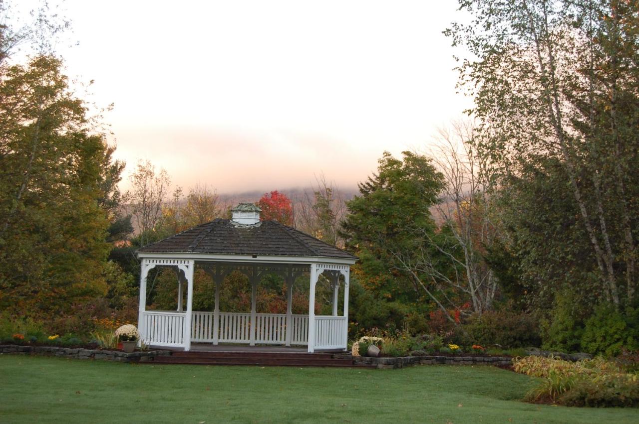 | Summit Lodge