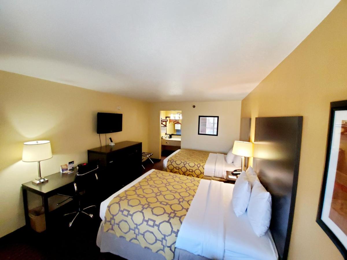 Double Room with Two Double Beds - Non-Smoking (4 Adults) at Baymont by Wyndham Goodlettsville/Nashville