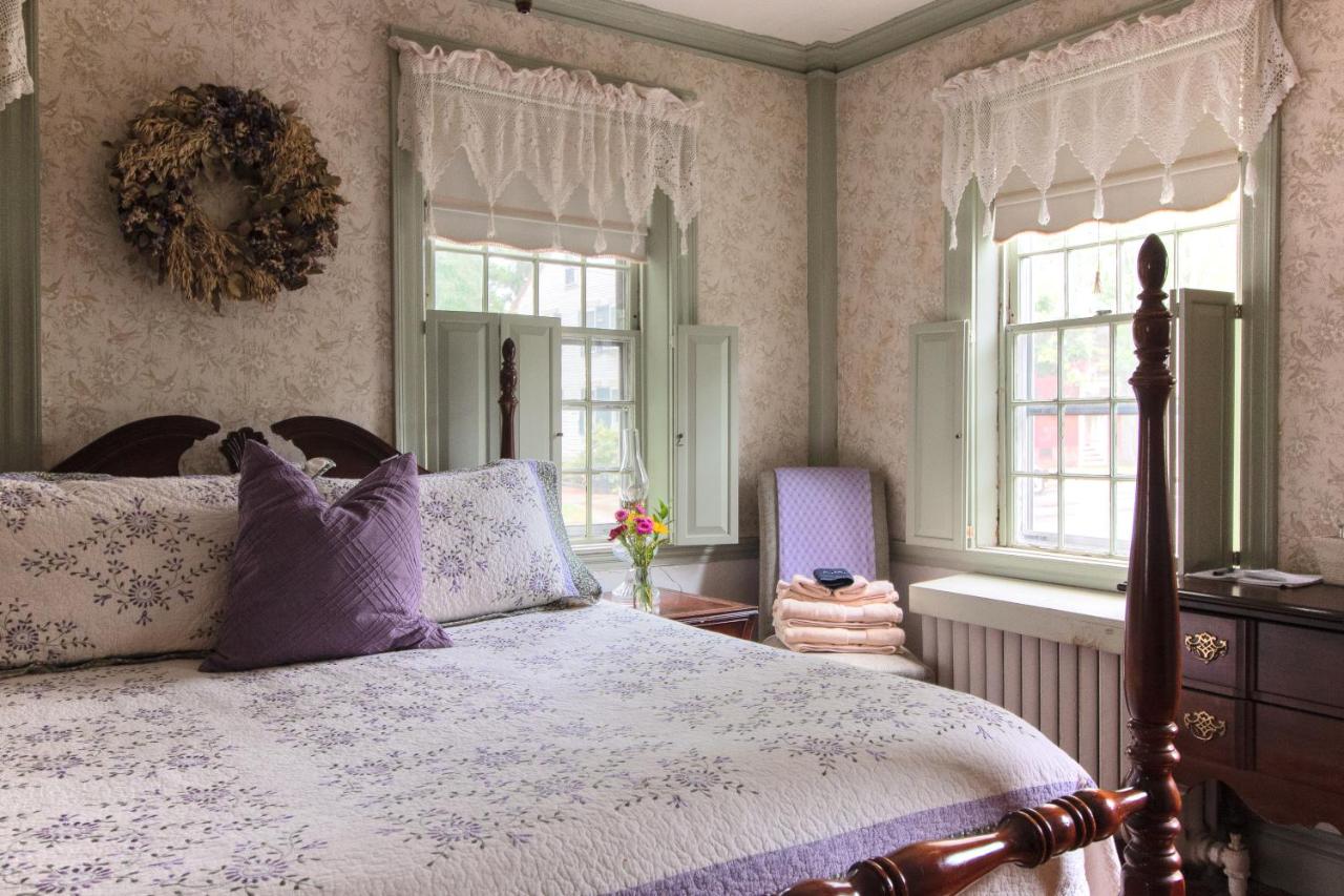  | William's Grant Inn Bed and Breakfast