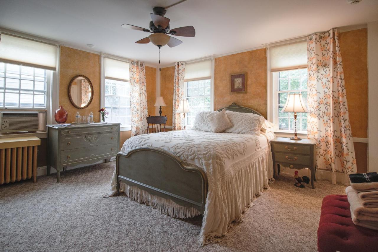  | William's Grant Inn Bed and Breakfast