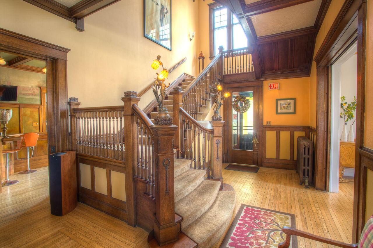  | Lauerman House Inn Bed & Breakfast