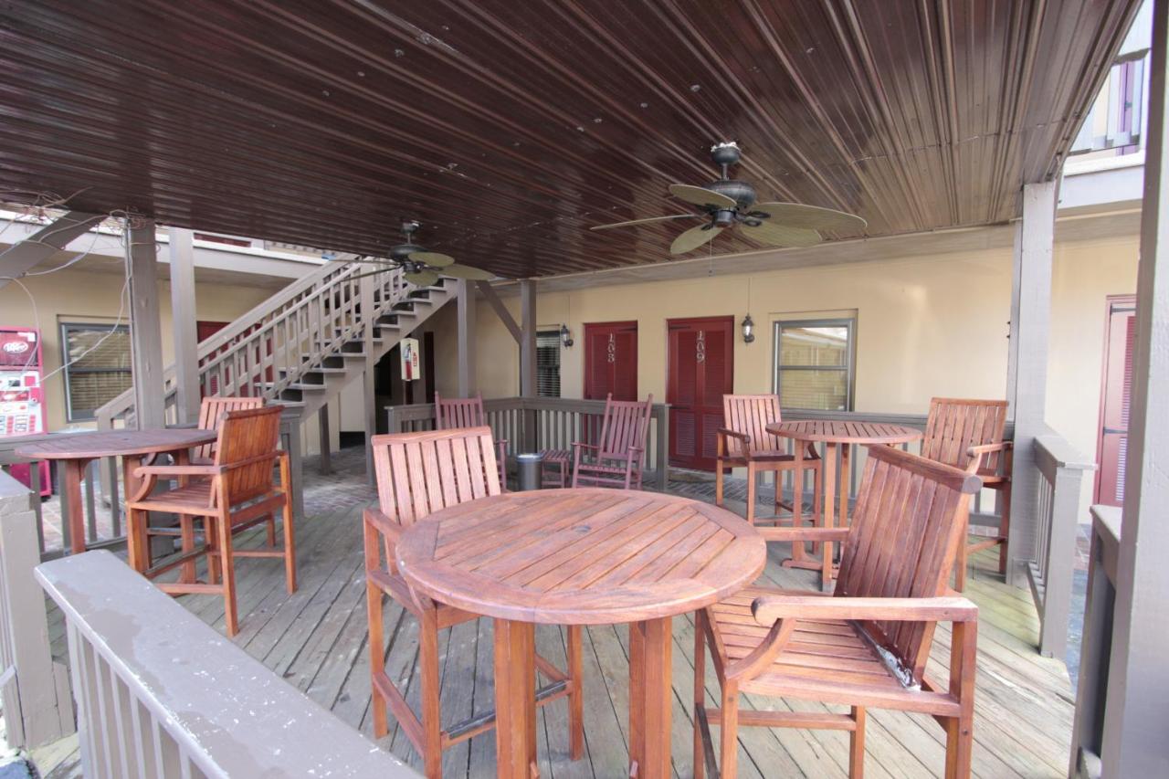  | Ridgeway Inn - Blowing Rock