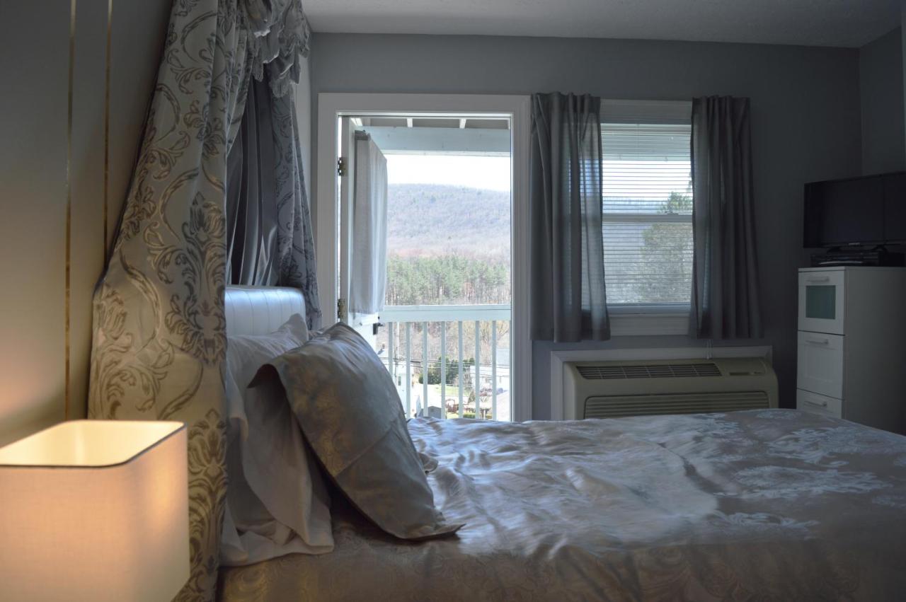 | Mountain View Suites