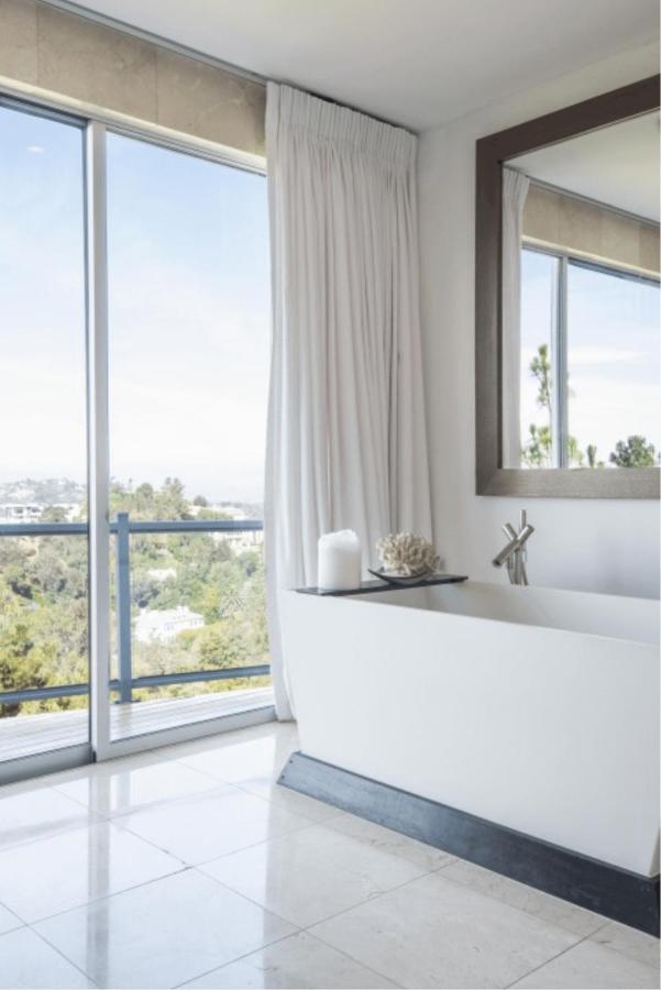 | Villa Sizzle