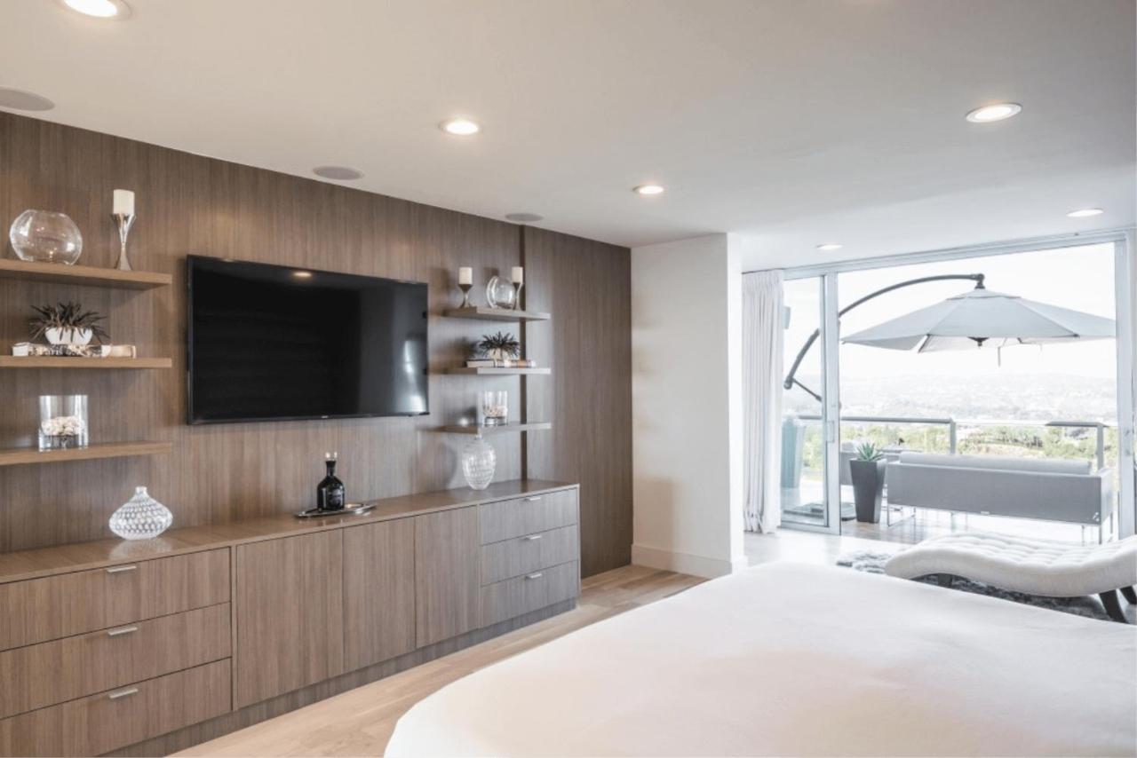  | Villa Sizzle