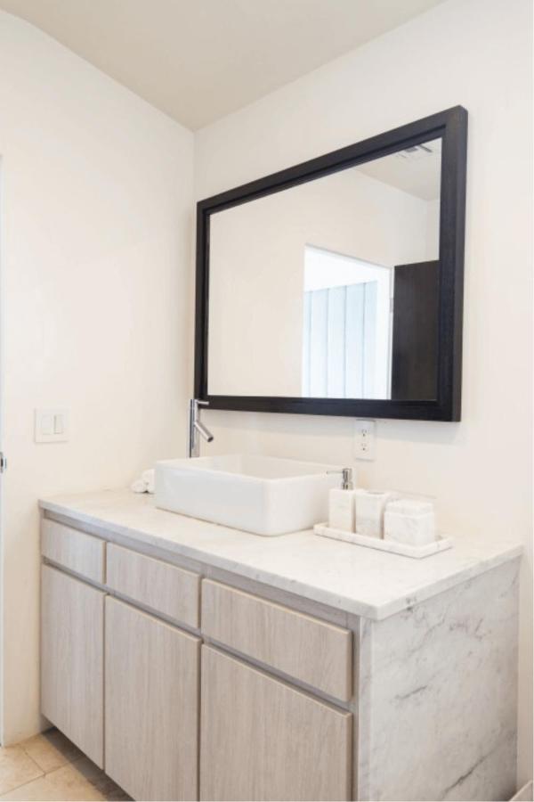 | Villa Sizzle