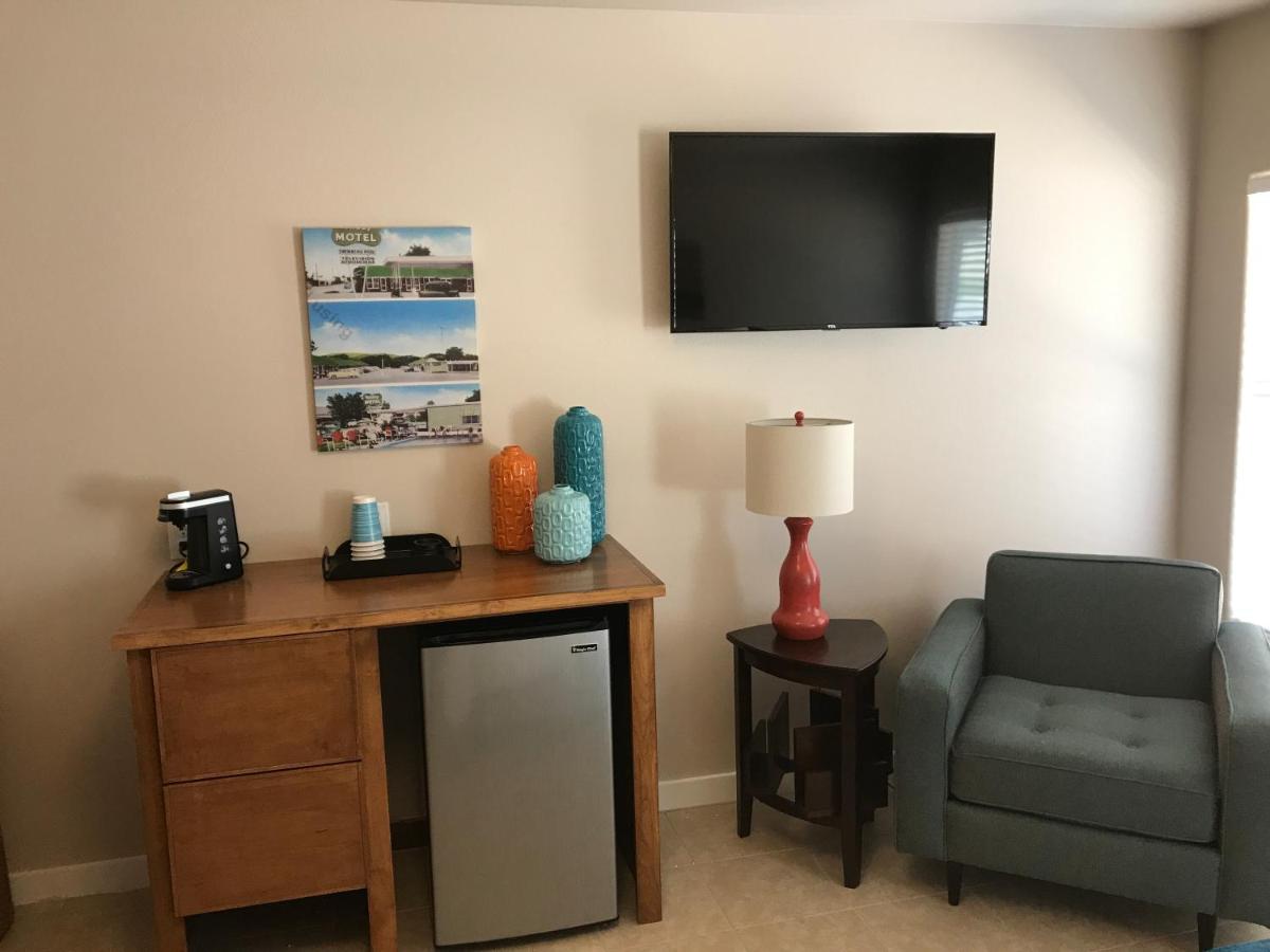 | River Trail Cottages