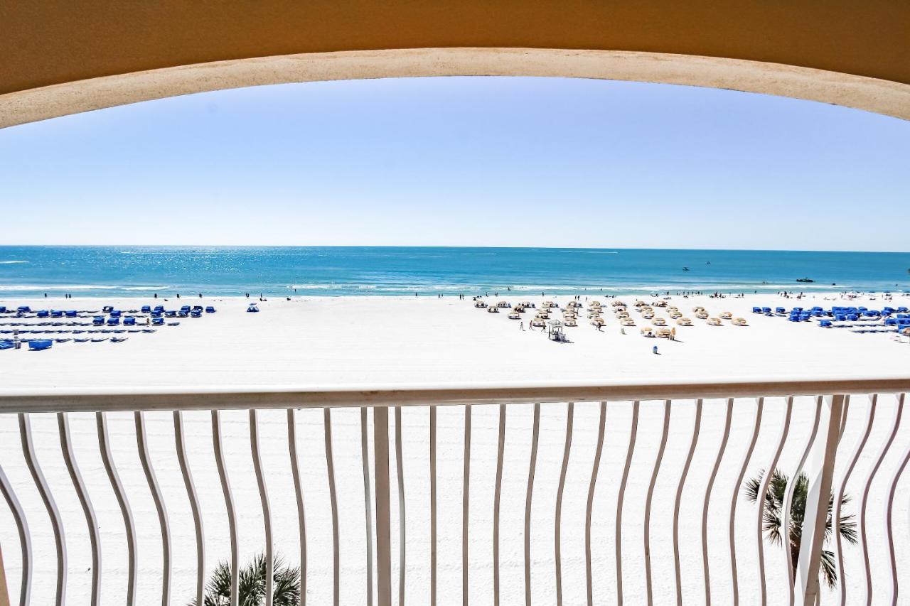 | Coral Reef Resort, a VRI resort