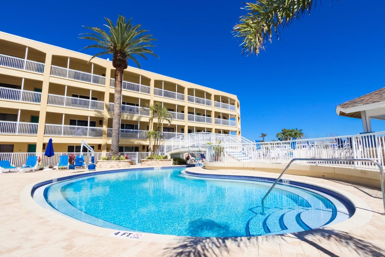 | Coral Reef Resort, a VRI resort