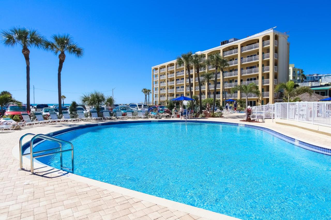 | Coral Reef Resort, a VRI resort
