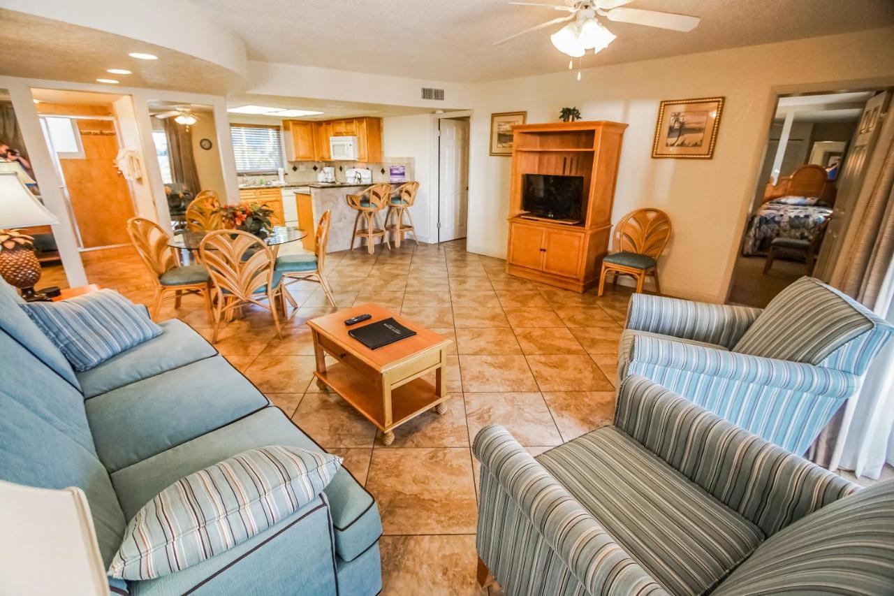 | Coral Reef Resort, a VRI resort