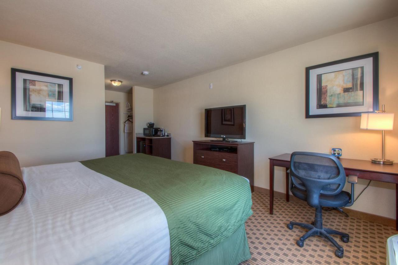 | Cobblestone Inn & Suites - Wray