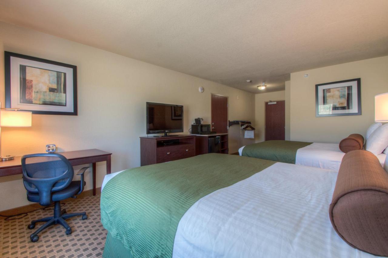 | Cobblestone Inn & Suites - Wray
