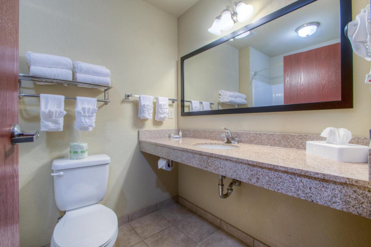 | Cobblestone Inn & Suites - Wray
