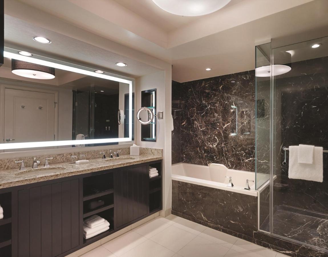 Stay Well W Premier King Suite at The W Las Vegas at Mandalay Bay
