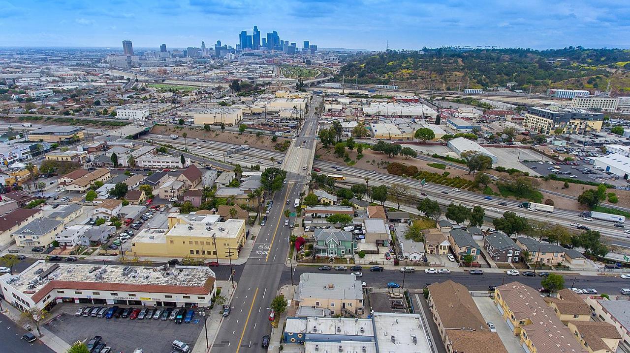| Pads on Pasadena Ave