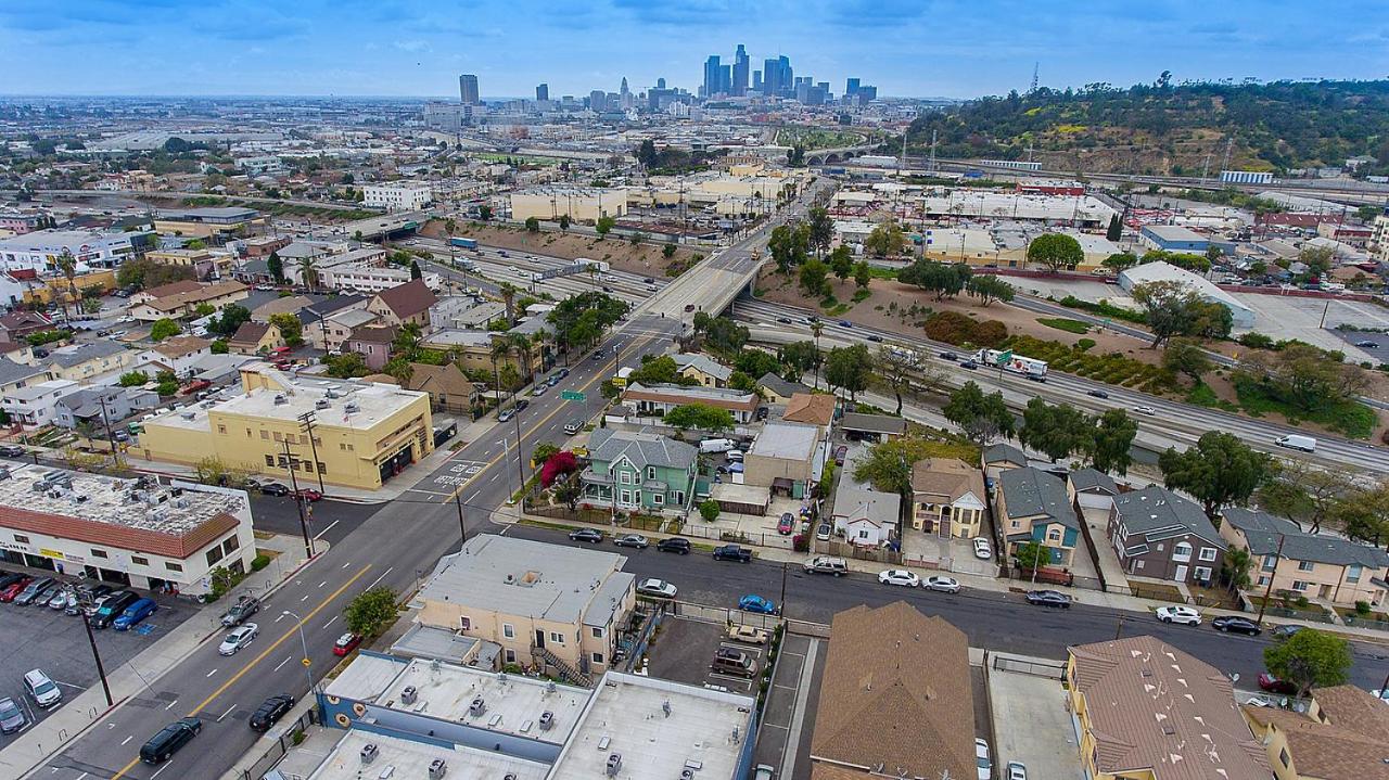 | Pads on Pasadena Ave