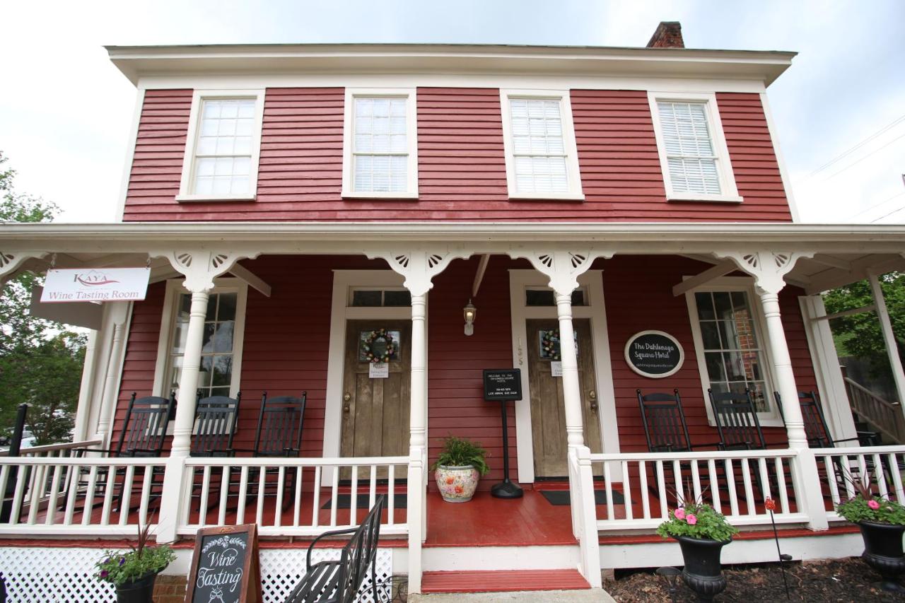 | The Dahlonega Square Hotel & Villas