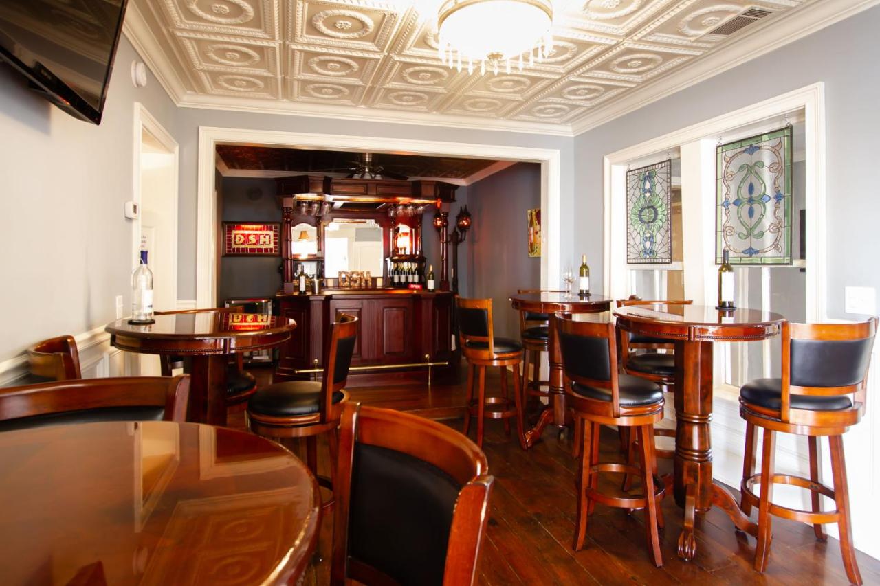 | The Dahlonega Square Hotel & Villas